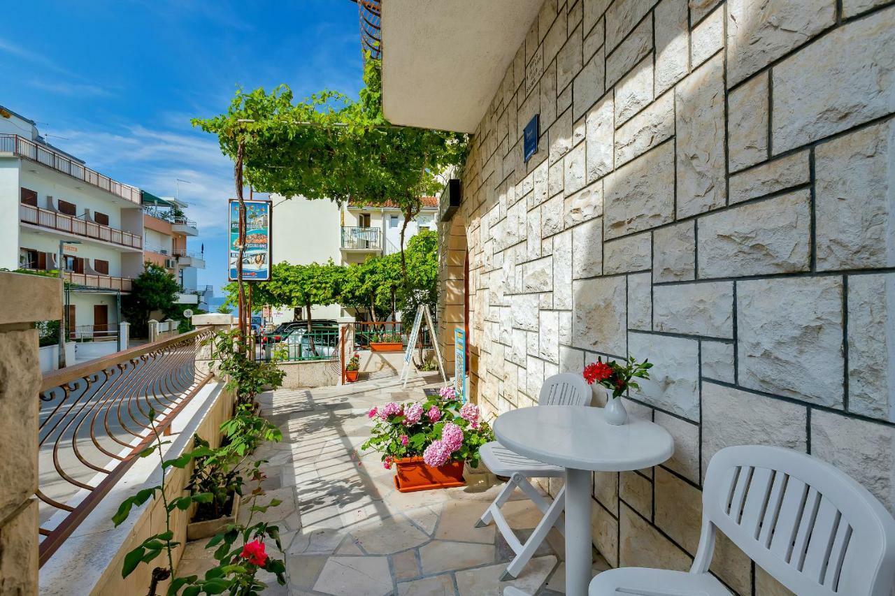 Apartment Kate Podgora Exterior photo